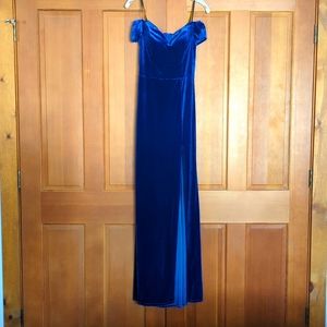 Like new! Formal blue velvet gown
